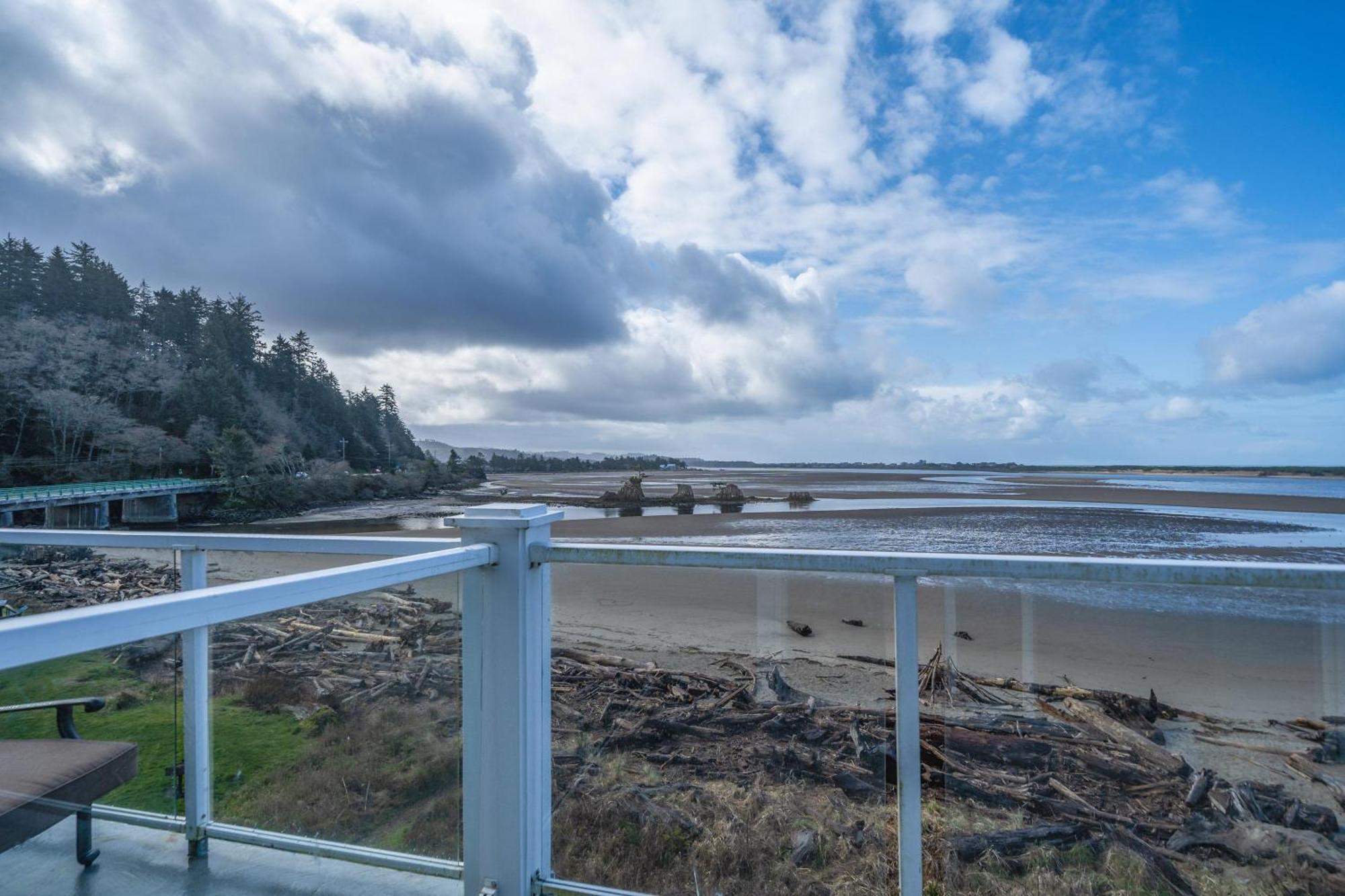 Waters Edge 410 Villa Lincoln City Bagian luar foto